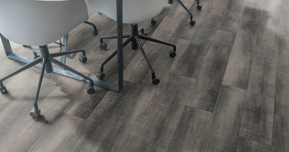 Lock Oak AR0W8360 | Amtico Commercial LVT Flooring from the